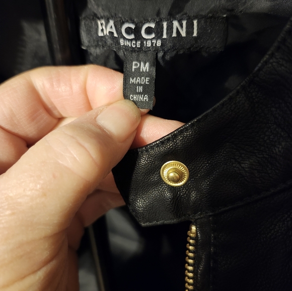 Women's BACCINI Black Faux Leather Full Zipper 2 Front Pockets Jacket Size PM - Picture 2 of 6
